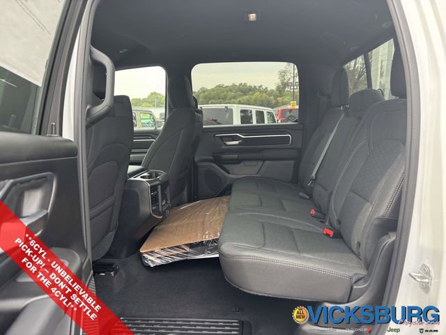 New 2026 RAM 1500 4x4 Crew Cab image 4