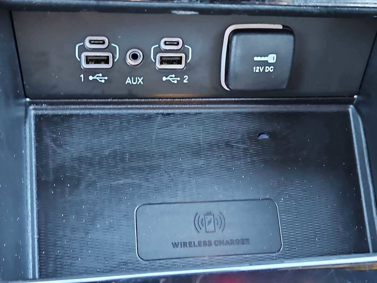 Used 2024 Jeep Grand Cherokee Altitude image 29