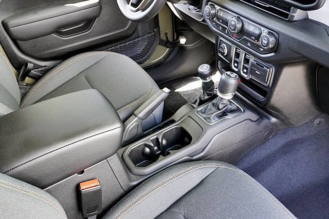 New 2026 Jeep Wrangler Sport AWD/4WD image 15