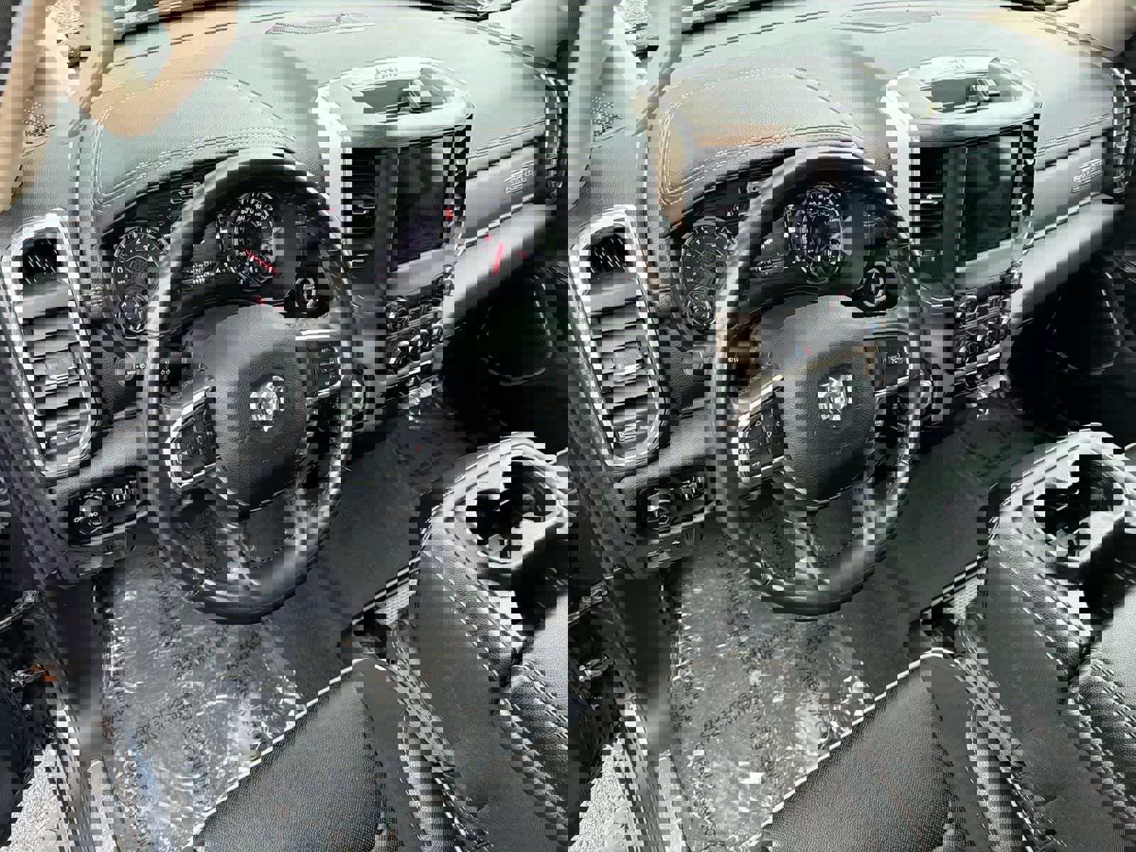 Used 2021 RAM 1500 Laramie image 10