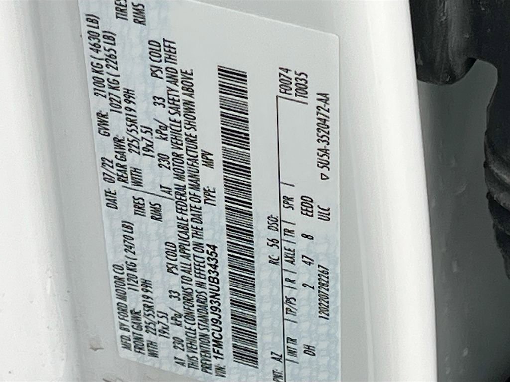 Used 2022 Ford Escape Titanium w/ Titanium Elite Package image 33