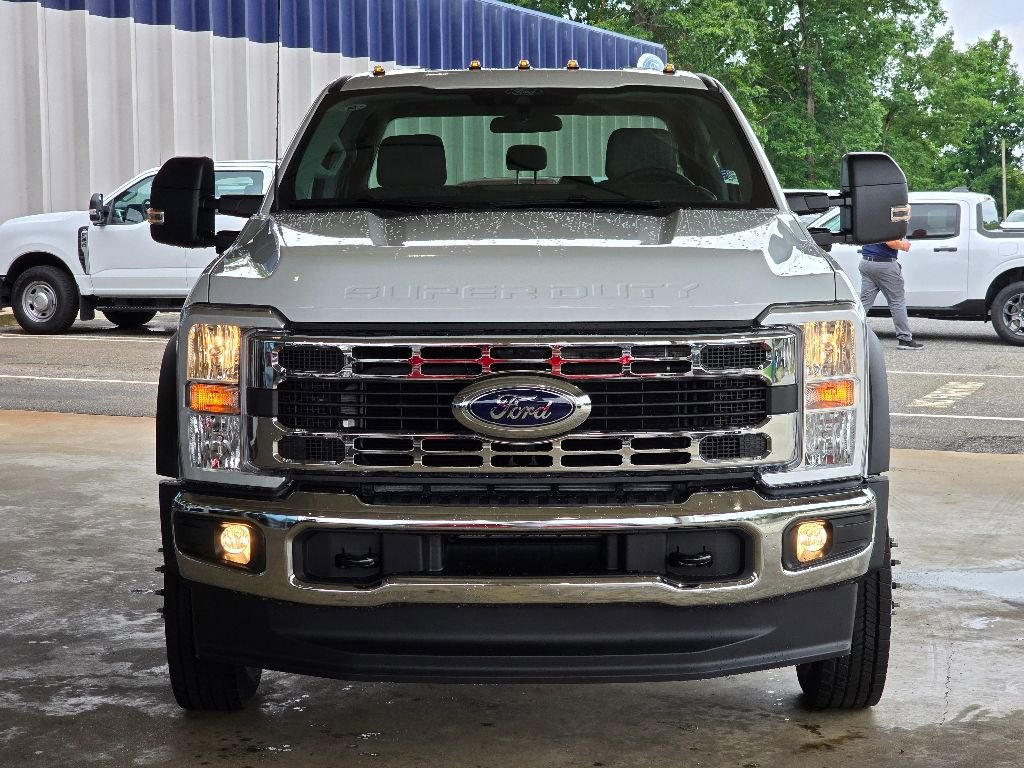 New 2025 Ford F450 XLT RWD image 22