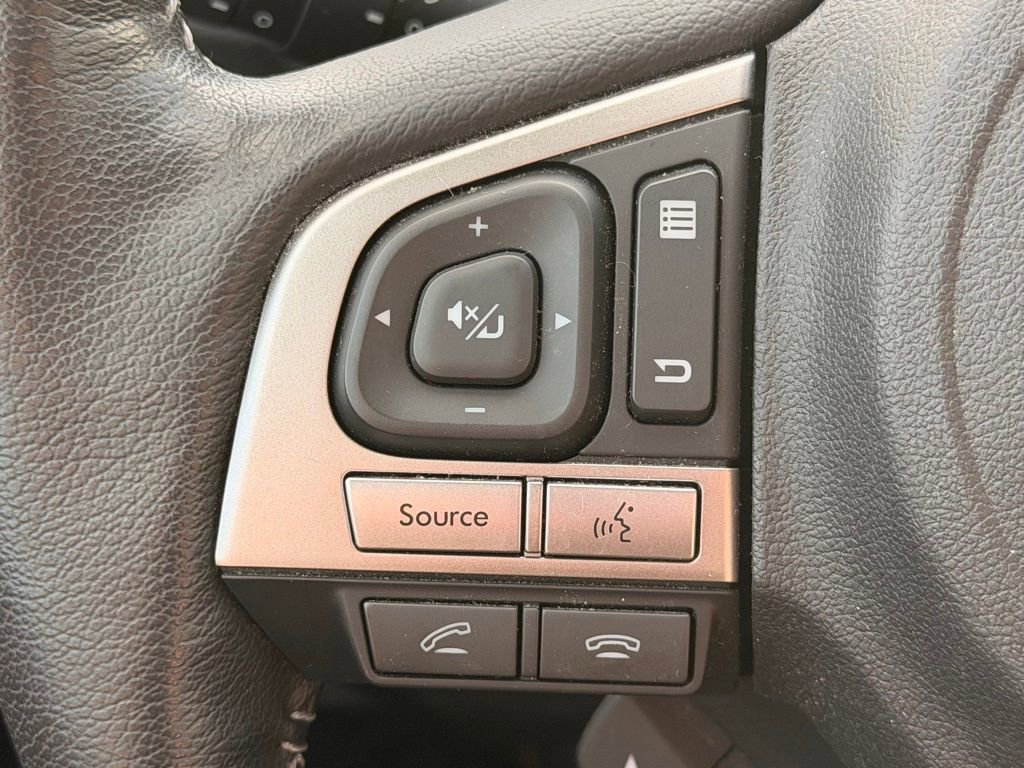 Used 2018 Subaru Forester 2.5i Touring AWD/4WD image 28
