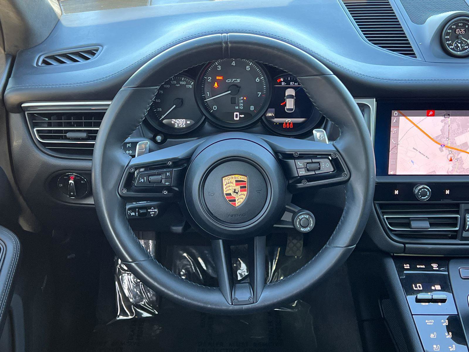 Used 2023 Porsche Macan GTS w/ Premium Package Plus image 24