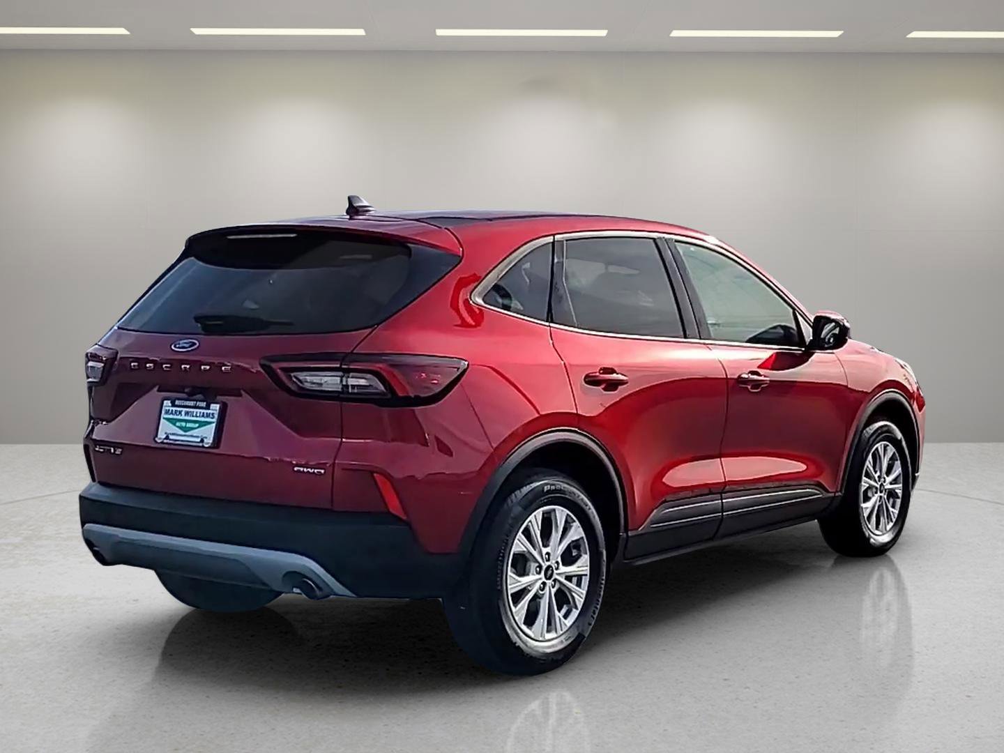 Used 2025 Ford Escape Active w/ Active Premium Tech Pack image 8