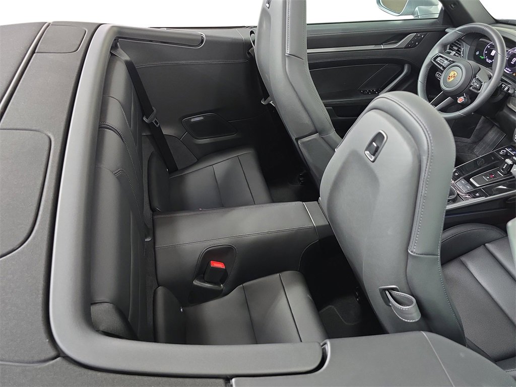 Certified 2025 Porsche 911 Carrera image 26