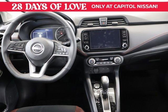 New 2025 Nissan Versa SR w/ Trunk Package image 13