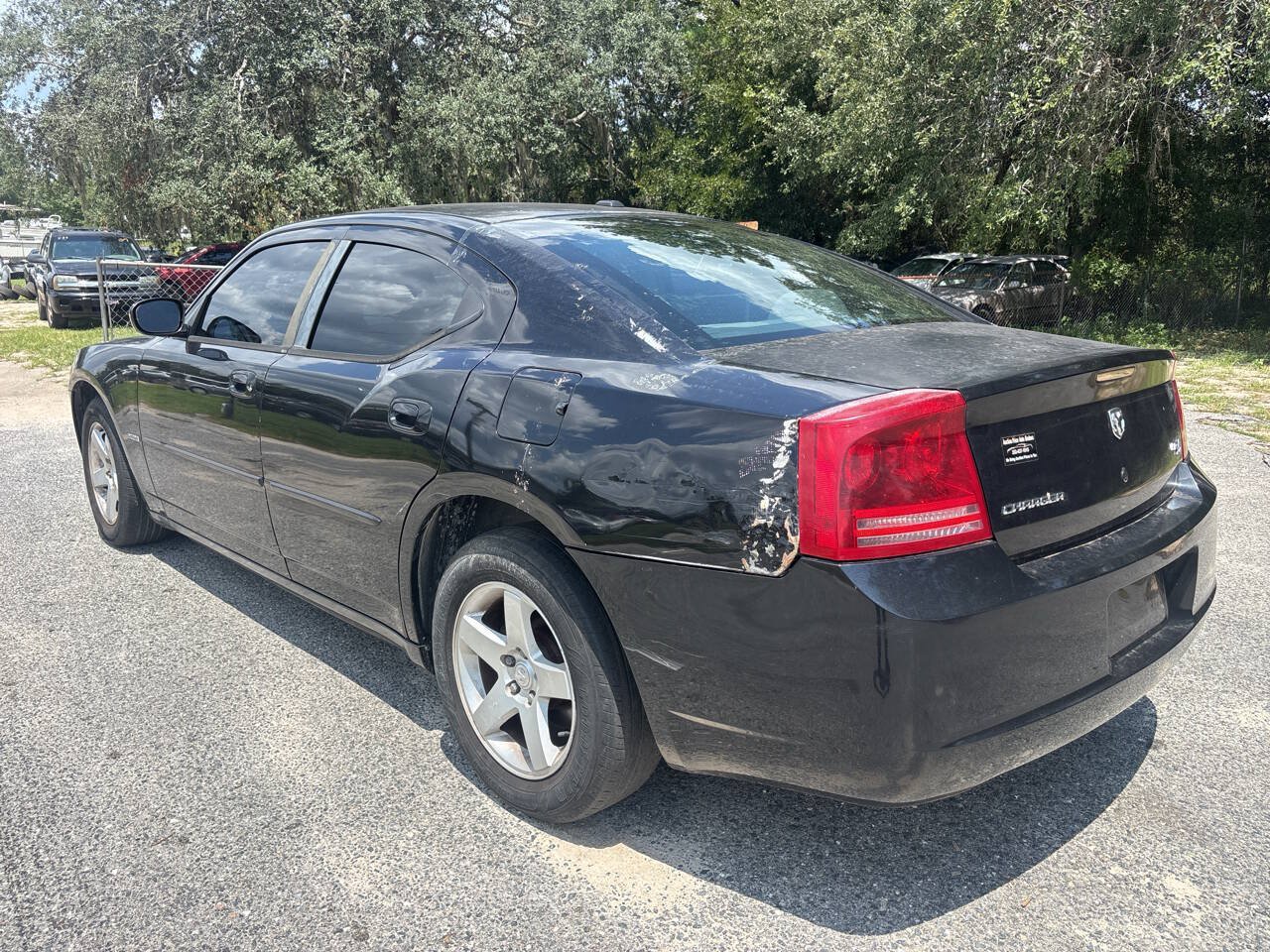 Used 2010 Dodge Charger SXT RWD image 4