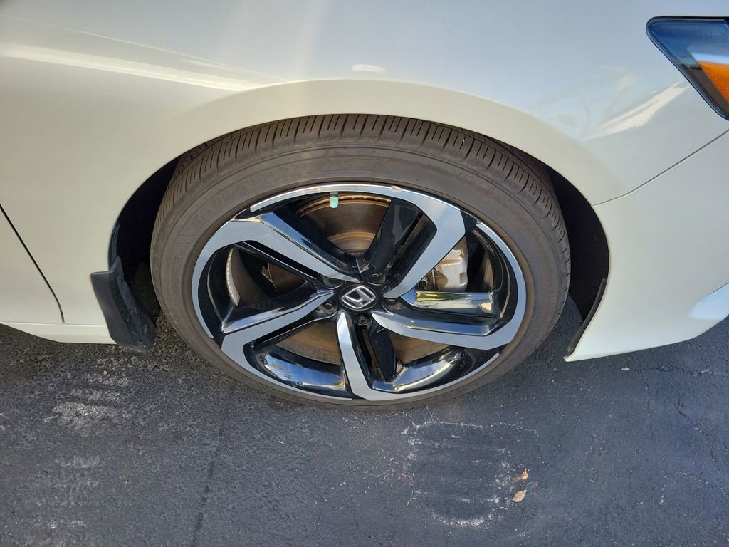 Used 2021 Honda Accord Sport image 9