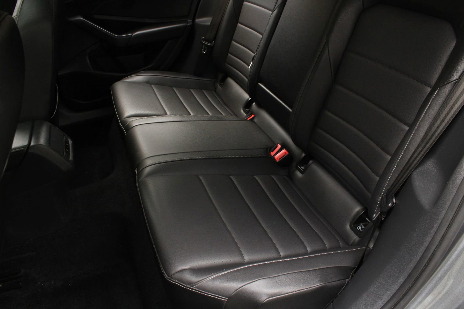 Used 2021 Volkswagen Jetta R-Line FWD image 22