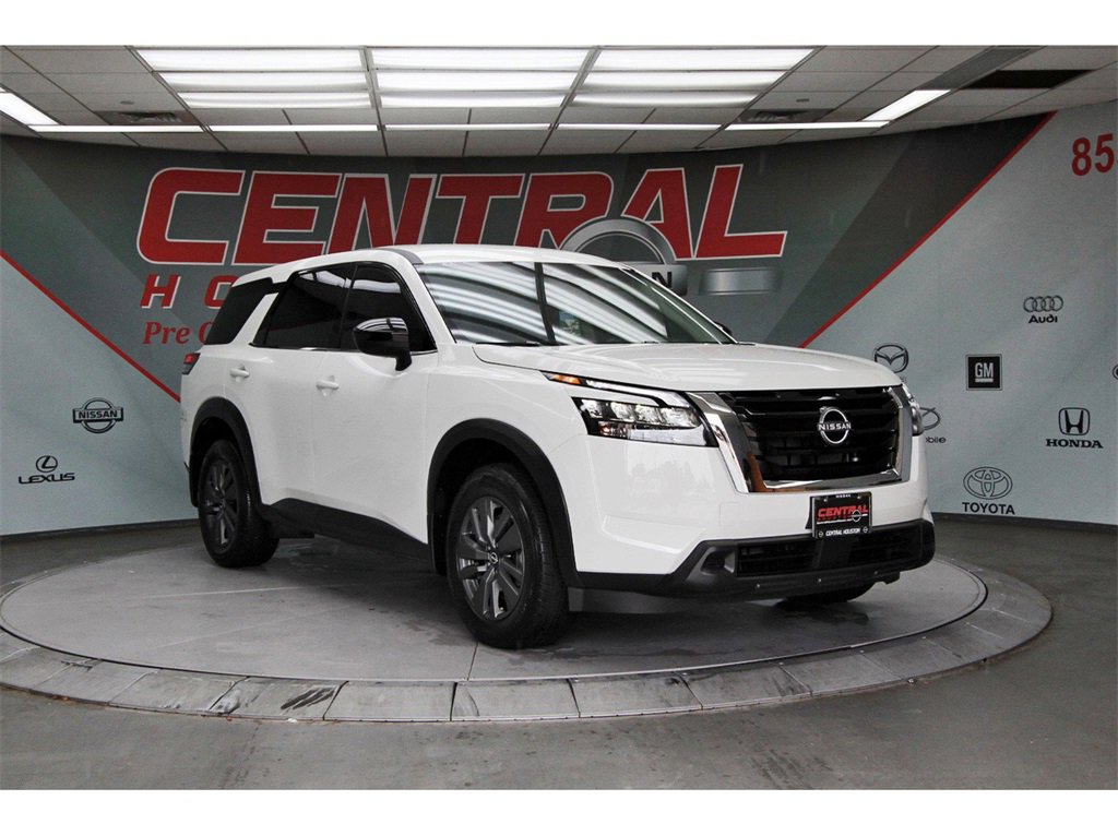 Certified 2025 Nissan Pathfinder S