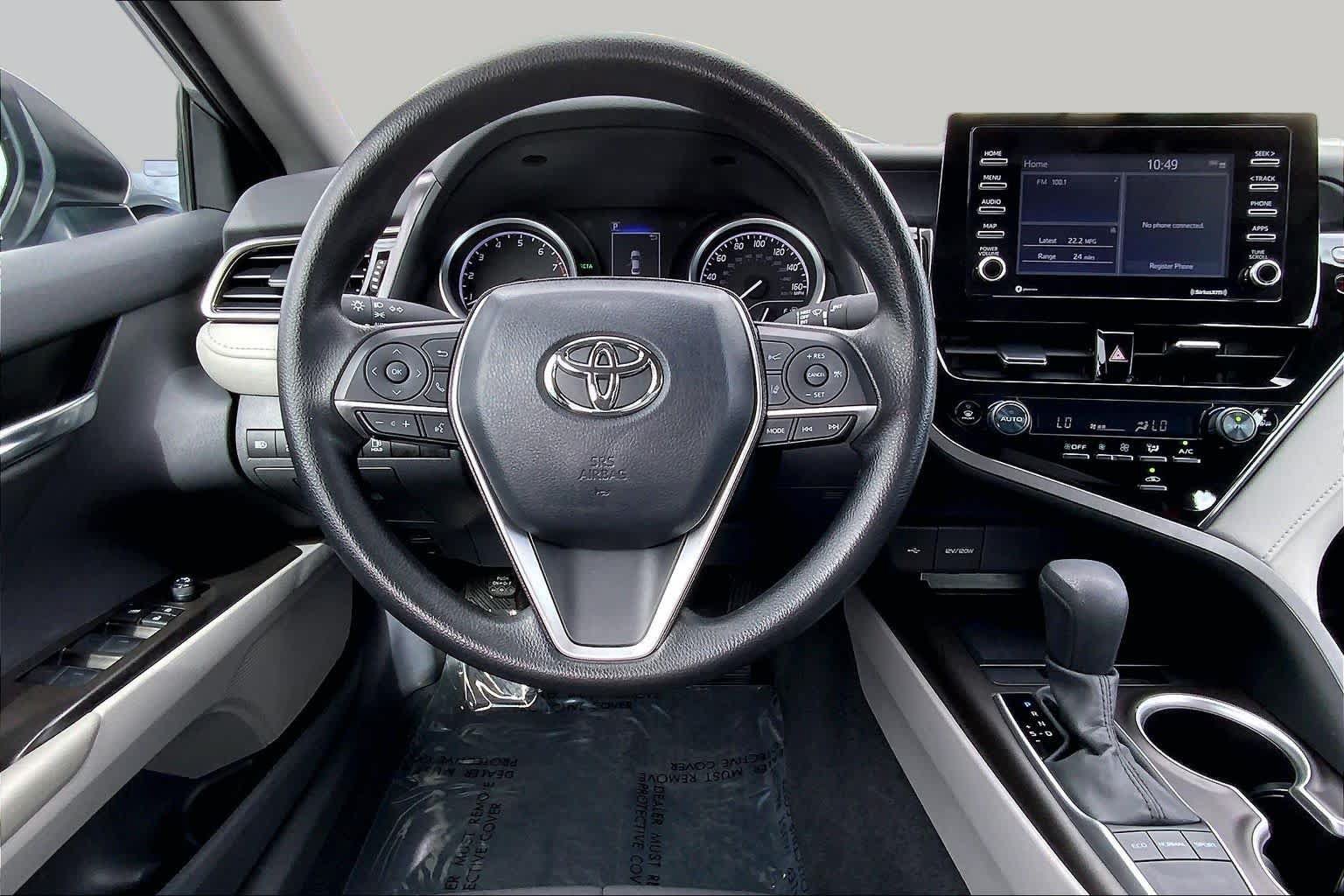 Used 2024 Toyota Camry LE w/ Convenience Package FWD image 5