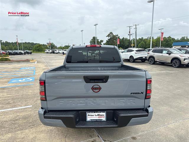 Used 2024 Nissan Frontier Pro-X RWD image 6