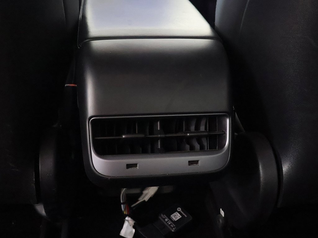 Used 2018 Tesla Model 3 Long Range image 47