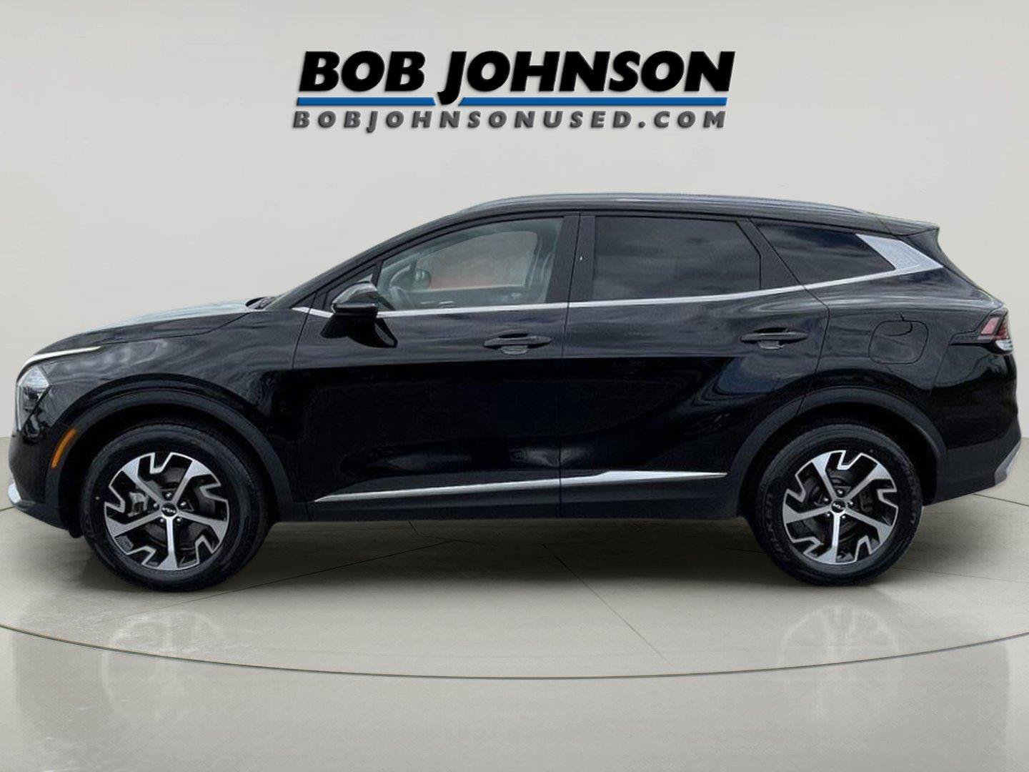 Used 2023 Kia Sportage EX AWD/4WD image 4