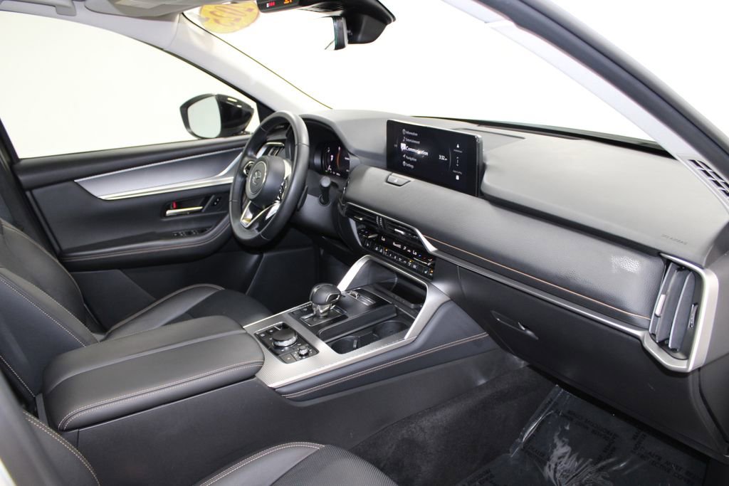 Used 2025 MAZDA CX-70 Plug-In Hybrid w/ Premium Pkg image 27