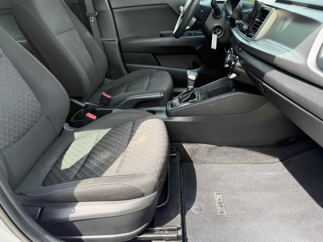 Used 2022 Kia Rio LX FWD image 19