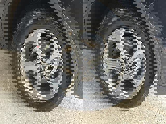 New 2025 Ford Escape ST-Line w/ Cold Weather Package image 34