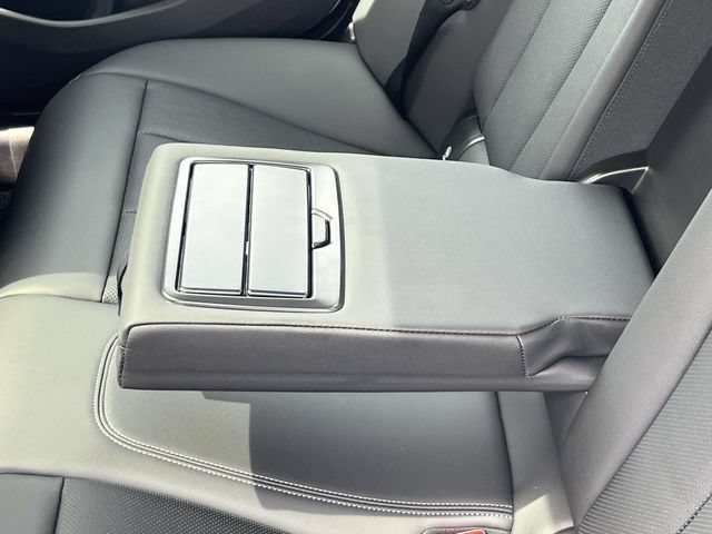 Used 2023 BMW 330i xDrive Sedan w/ Driving Assistance Package AWD/4WD image 13