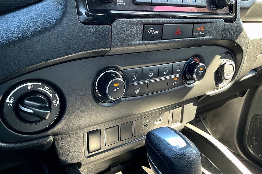 Used 2023 Nissan Frontier SV w/ Tow Package image 14