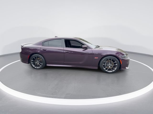 Used 2022 Dodge Charger Scat Pack RWD image 9