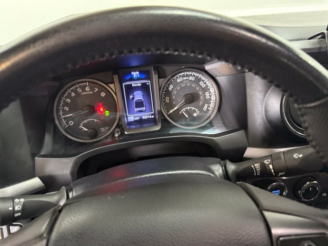 Used 2019 Toyota Tacoma TRD Off-Road AWD/4WD image 20
