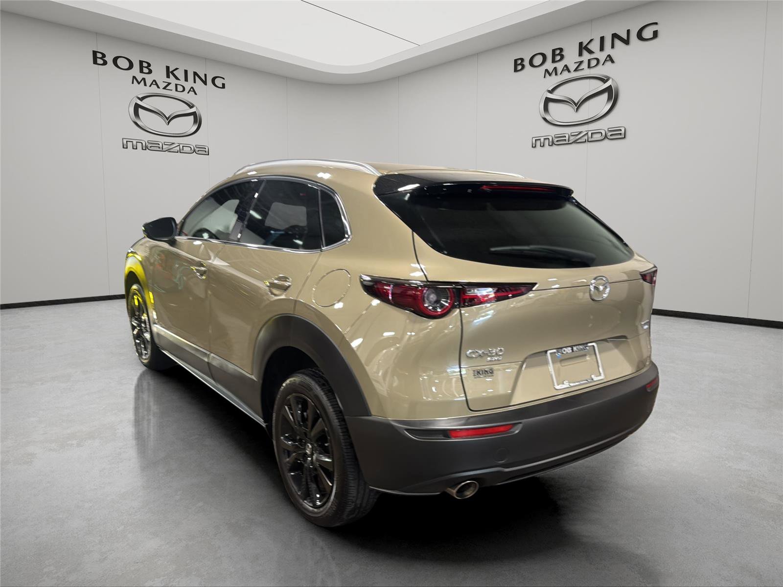 Used 2024 MAZDA CX-30 Carbon image 3
