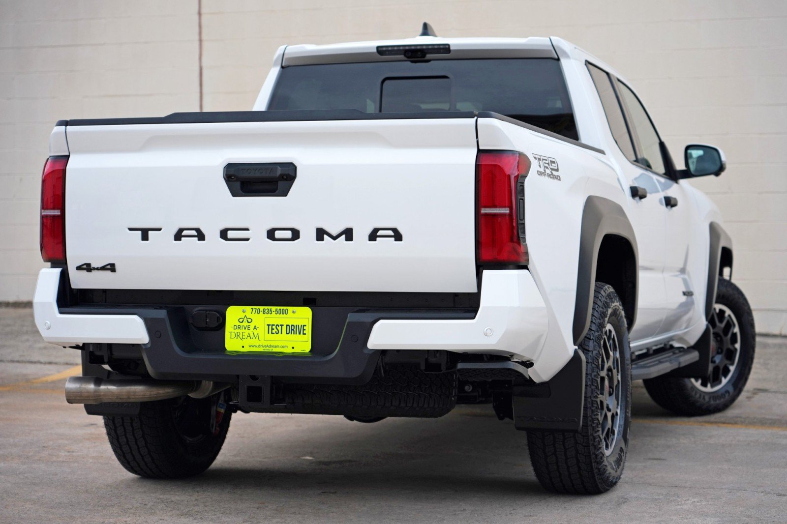 Used 2026 Toyota Tacoma TRD Off-Road w/ TRD Off Road Premium Package AWD/4WD image 5