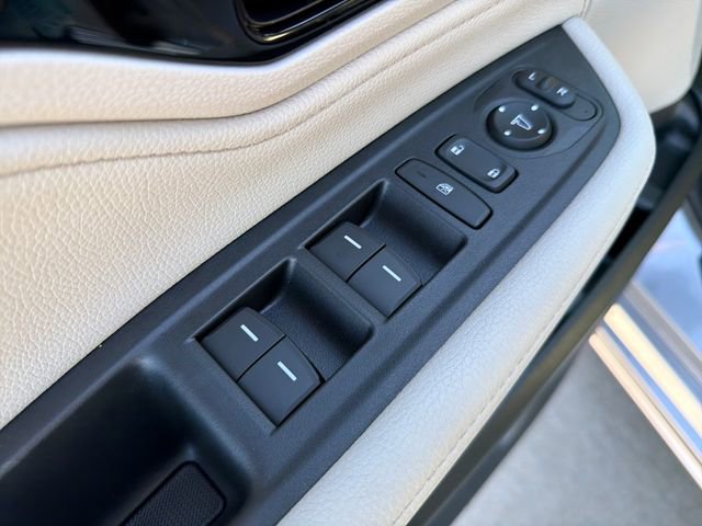 New 2026 Honda Odyssey Touring image 13