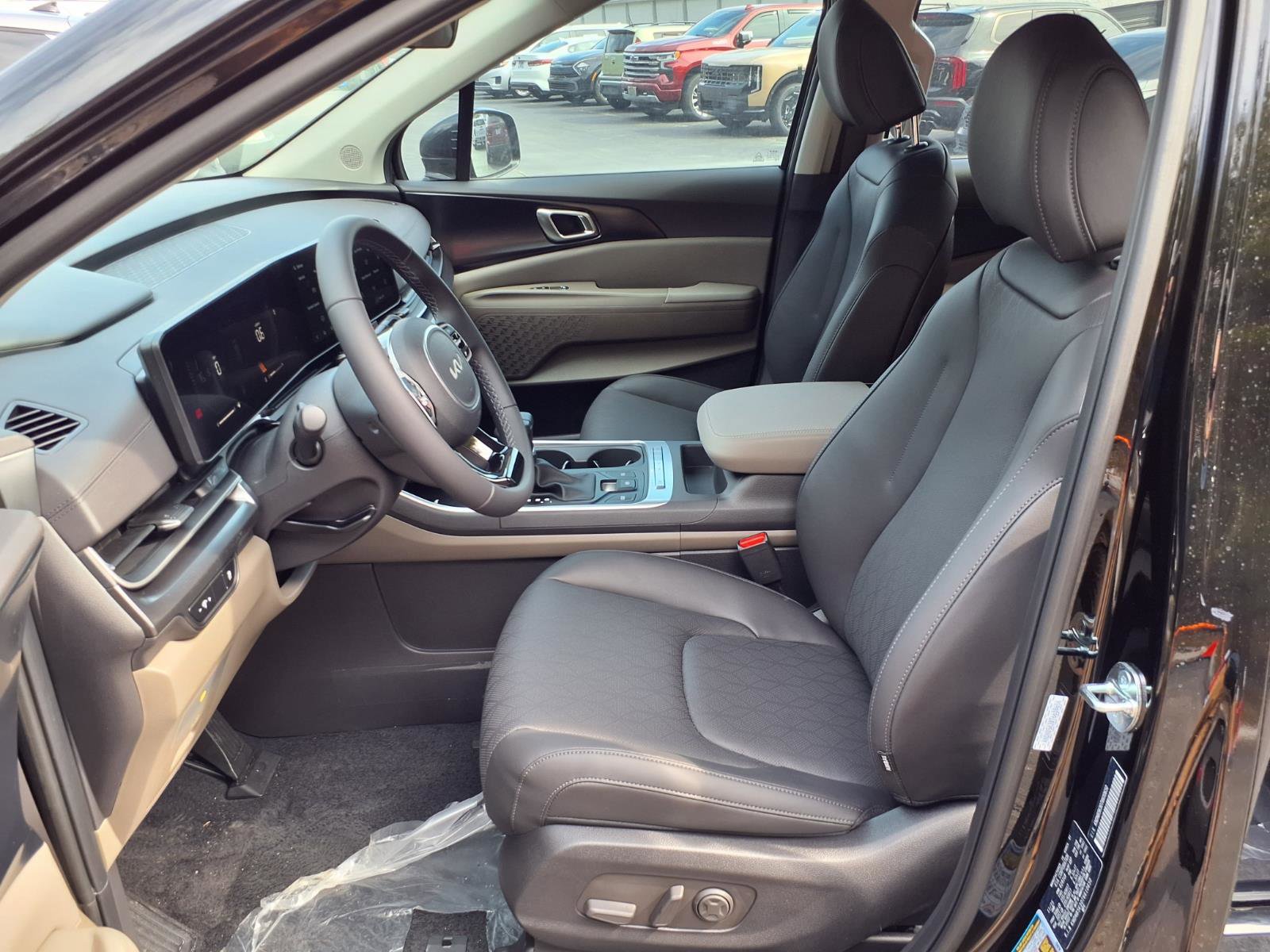 New 2026 Kia Carnival image 5