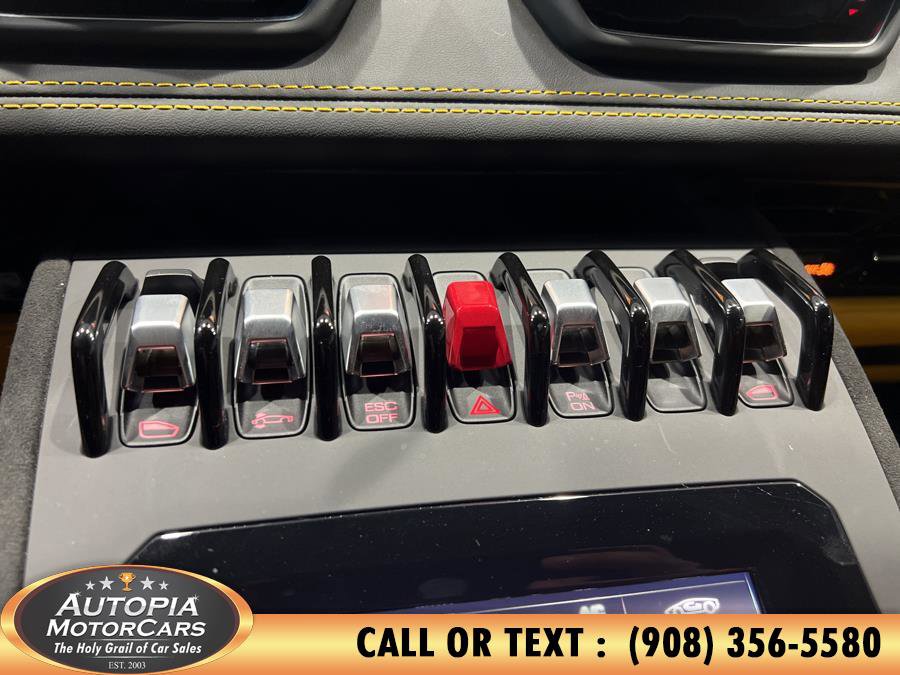 Used 2024 Lamborghini Huracan Tecnica image 36