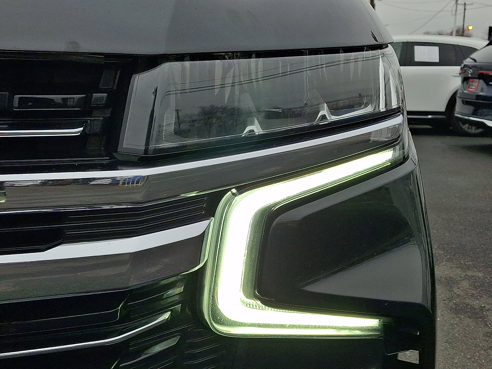 Used 2021 Chevrolet Tahoe LT w/ Luxury Package image 11