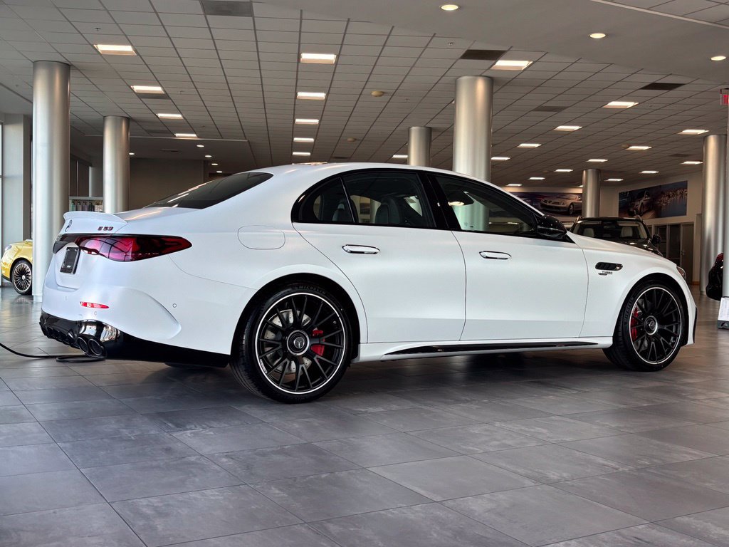 New 2027 Mercedes-Benz E 53 AMG e 4MATIC Sedan image 3