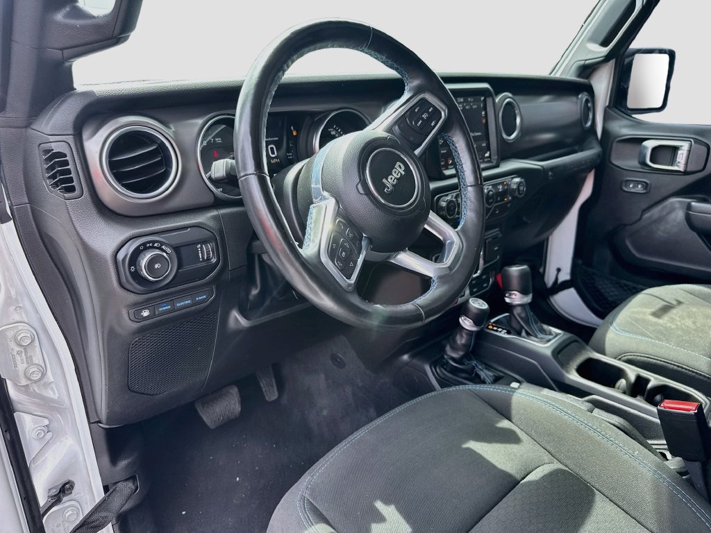 Certified 2023 Jeep Wrangler Unlimited Rubicon 4xe w/ Cold Weather Group AWD/4WD image 10