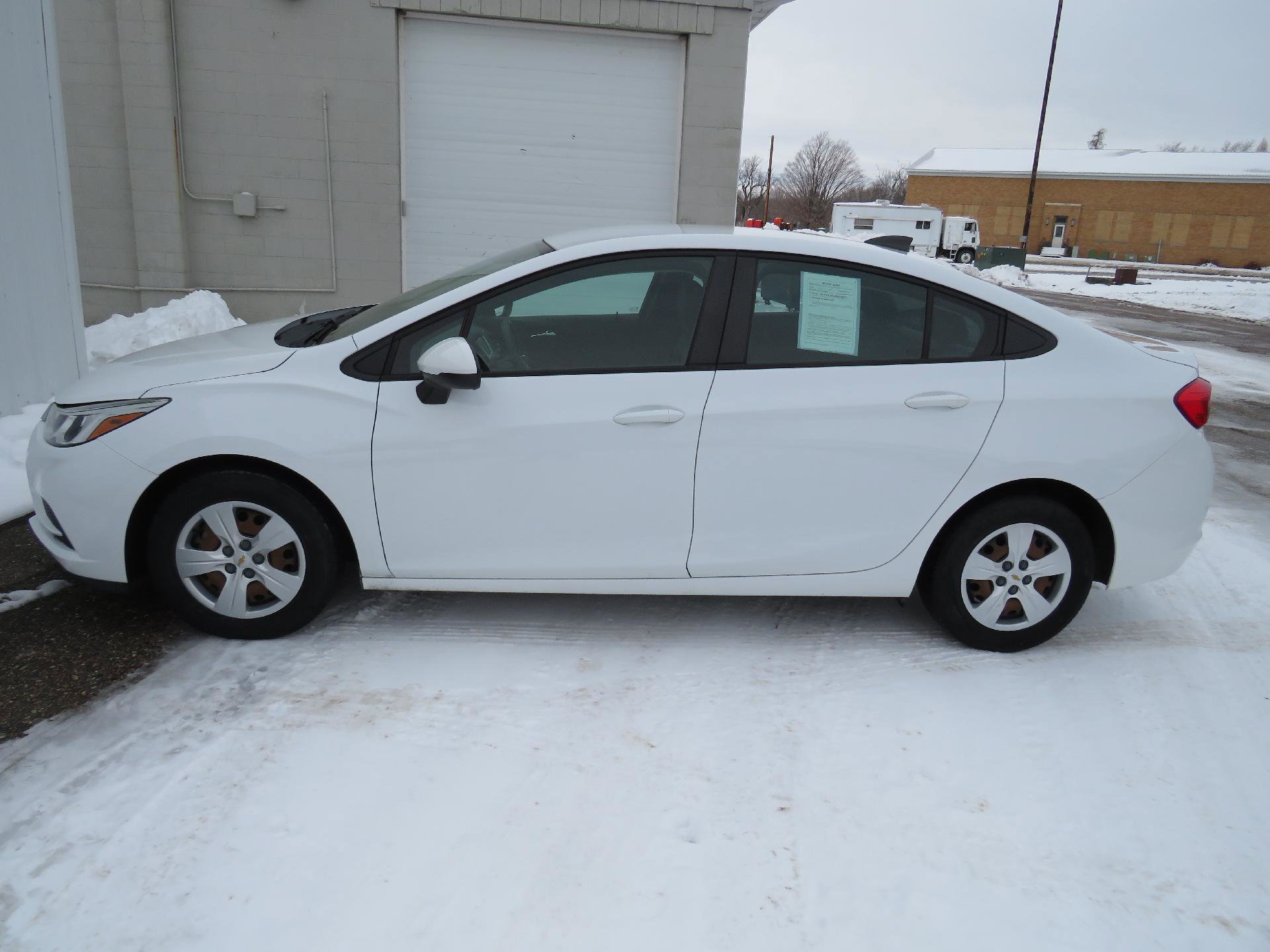Used 2018 Chevrolet Cruze LS