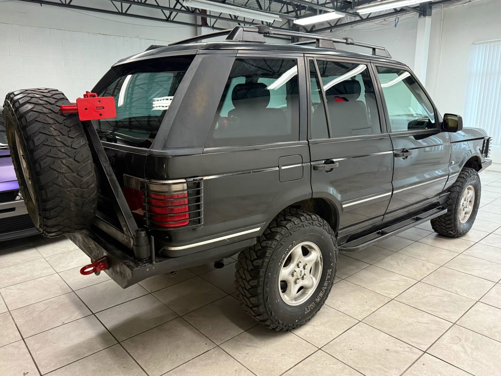Used 2001 Land Rover Range Rover HSE image 9