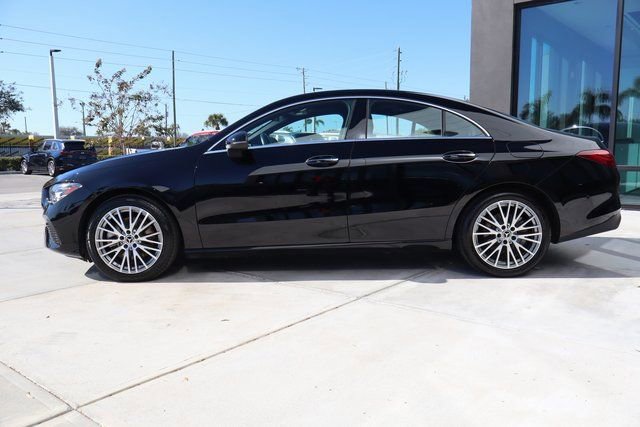 Used 2025 Mercedes-Benz CLA 250 image 7
