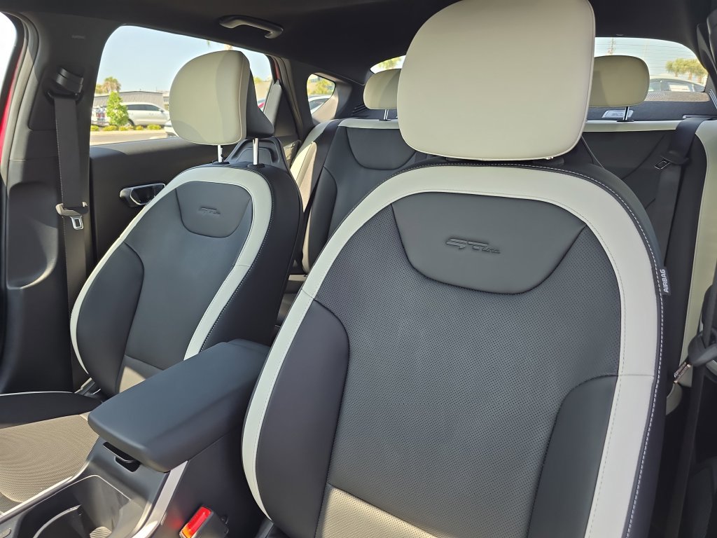 New 2026 Kia K4 GT-Line w/ GT-Line Premium Package FWD image 21