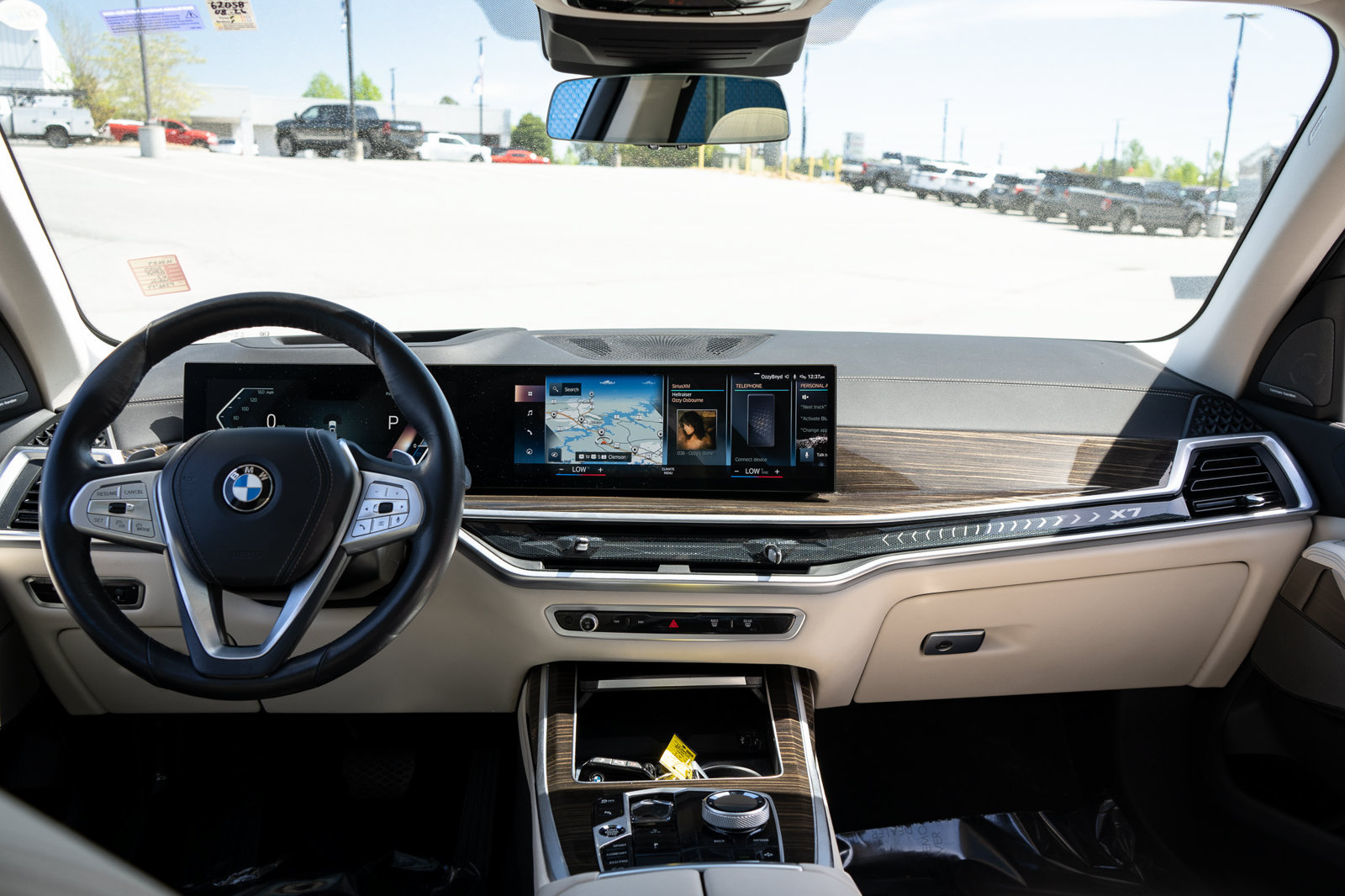 Used 2023 BMW X7 xDrive40i w/ Executive Package AWD/4WD image 32