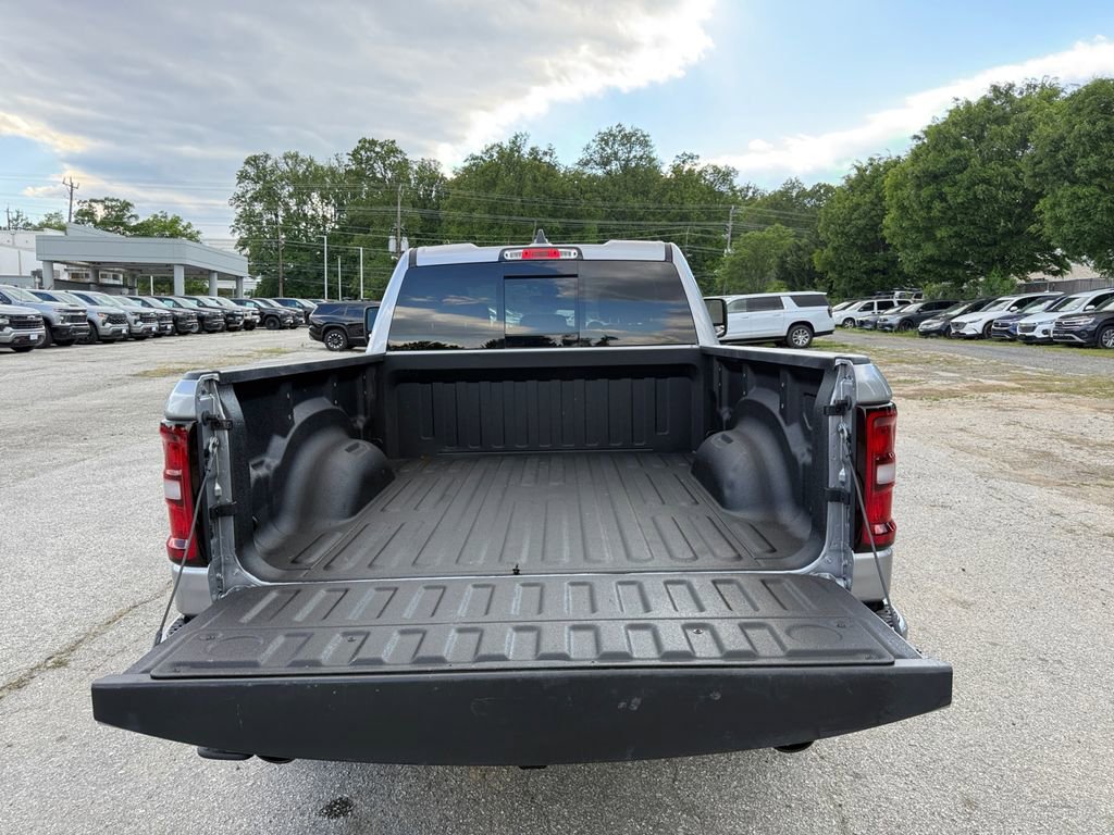 Used 2025 RAM 1500 Big Horn AWD/4WD image 25