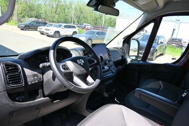 Used 2023 RAM ProMaster 2500 w/ Driver Convenience Group FWD image 18