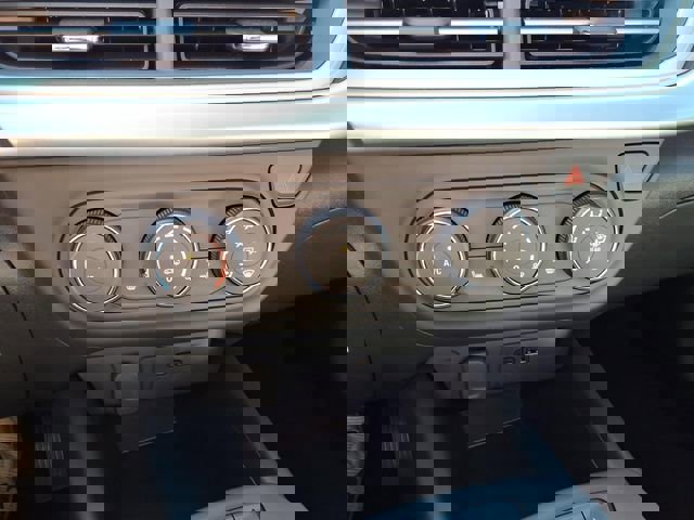 New 2026 Chevrolet Trax RS w/ Driver Confidence Package image 18