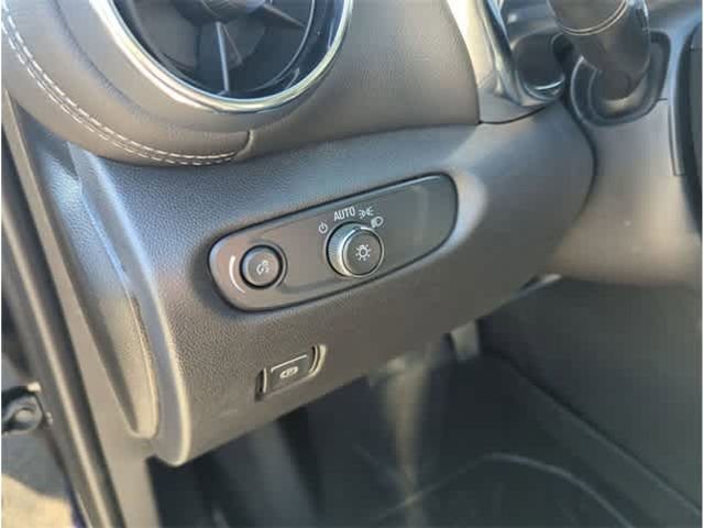 New 2025 Chevrolet Blazer LT w/ Driver Confidence Package FWD image 34