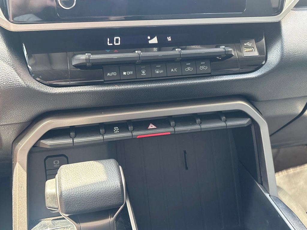 Used 2024 Toyota Tundra SR5 AWD/4WD image 13