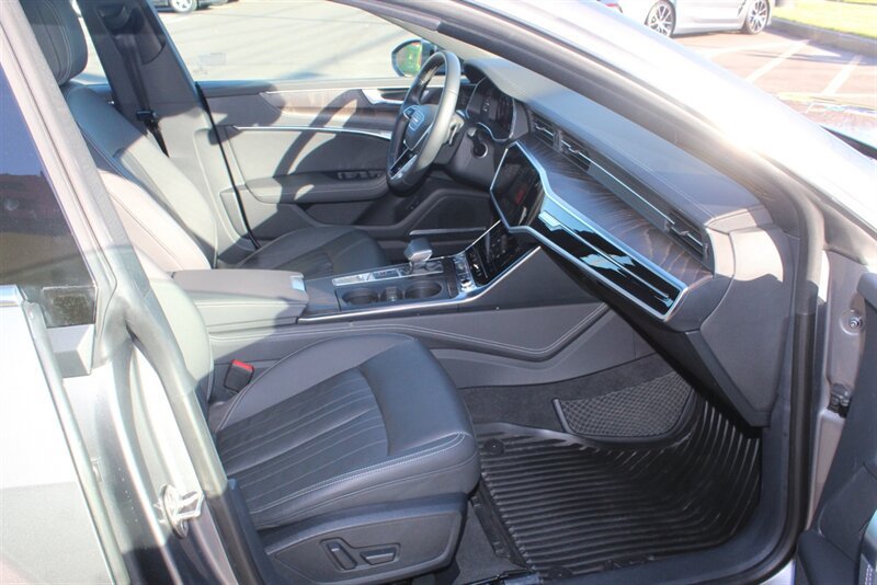 Used 2019 Audi A7 3.0T Premium Plus w/ Premium Plus Package AWD/4WD image 12