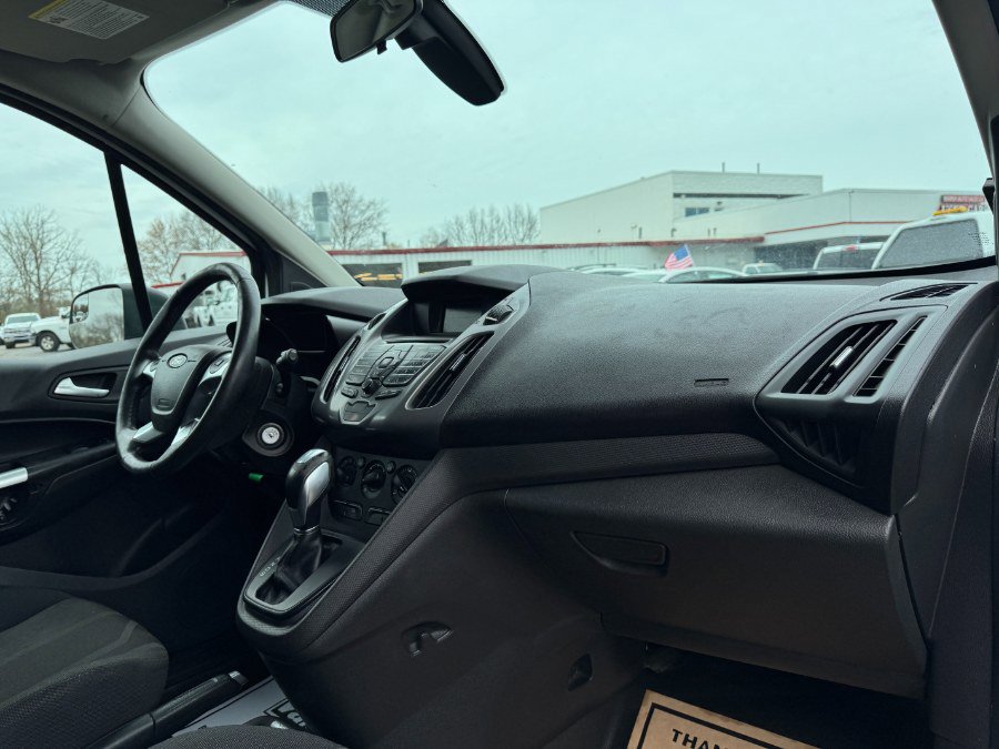Used 2015 Ford Transit Connect XLT FWD image 20