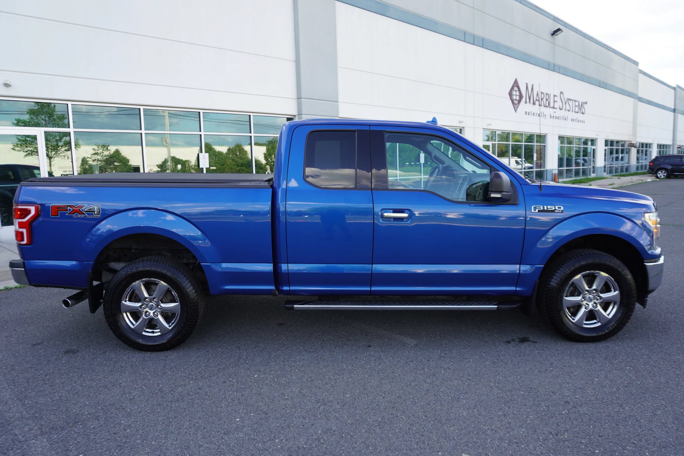 Used 2018 Ford F150 XLT w/ Equipment Group 302A Luxury AWD/4WD image 8