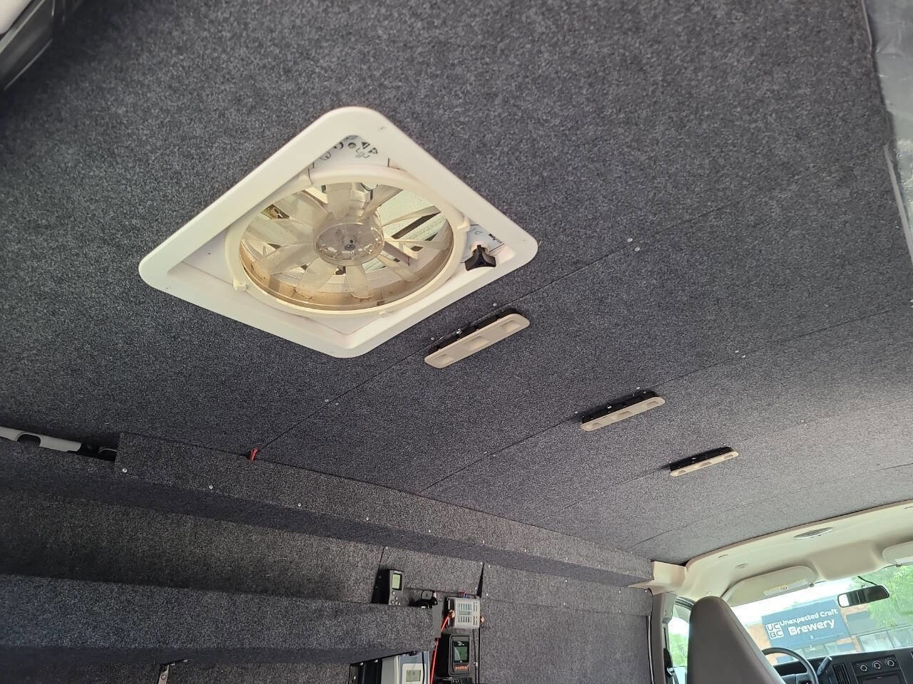 Used 2018 Chevrolet Express 2500 2500 3dr Extended Cargo Van image 37