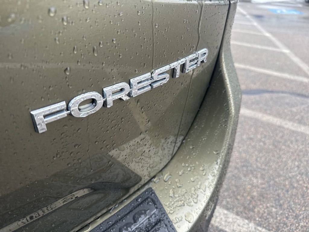 Used 2023 Subaru Forester Limited image 26