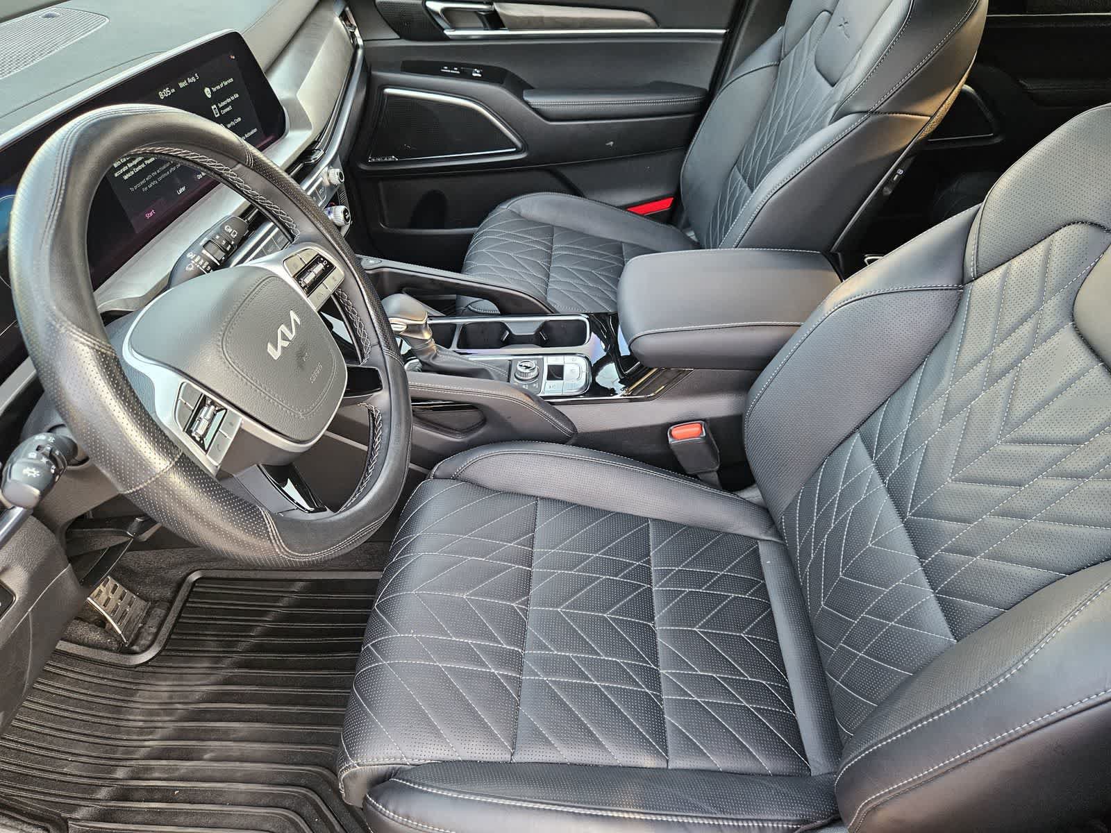 Certified 2025 Kia Telluride SX Prestige X-Line AWD/4WD image 11